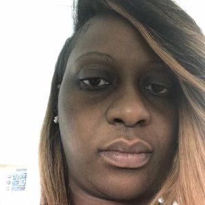 Meet your Posher, Justine